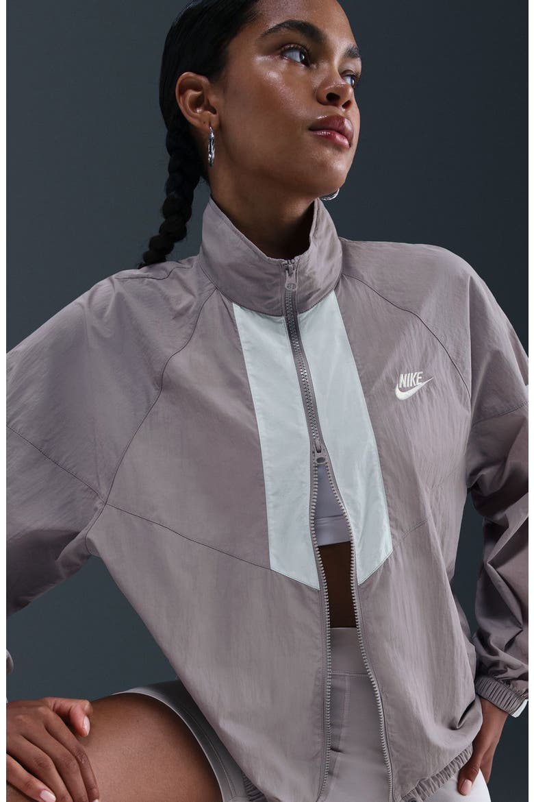 Sportwear Windrunner Oversize Jacket, Alternate, color, CLEAR GRAY, SAIL