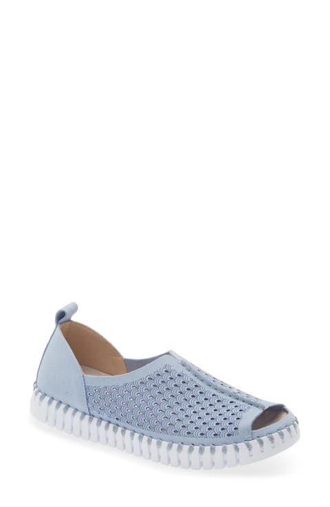 Tulip 9377 Slip-On Shoe (Women)