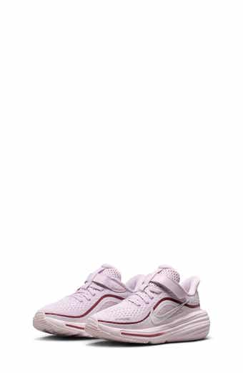 Air Winflo 12 Running Shoe