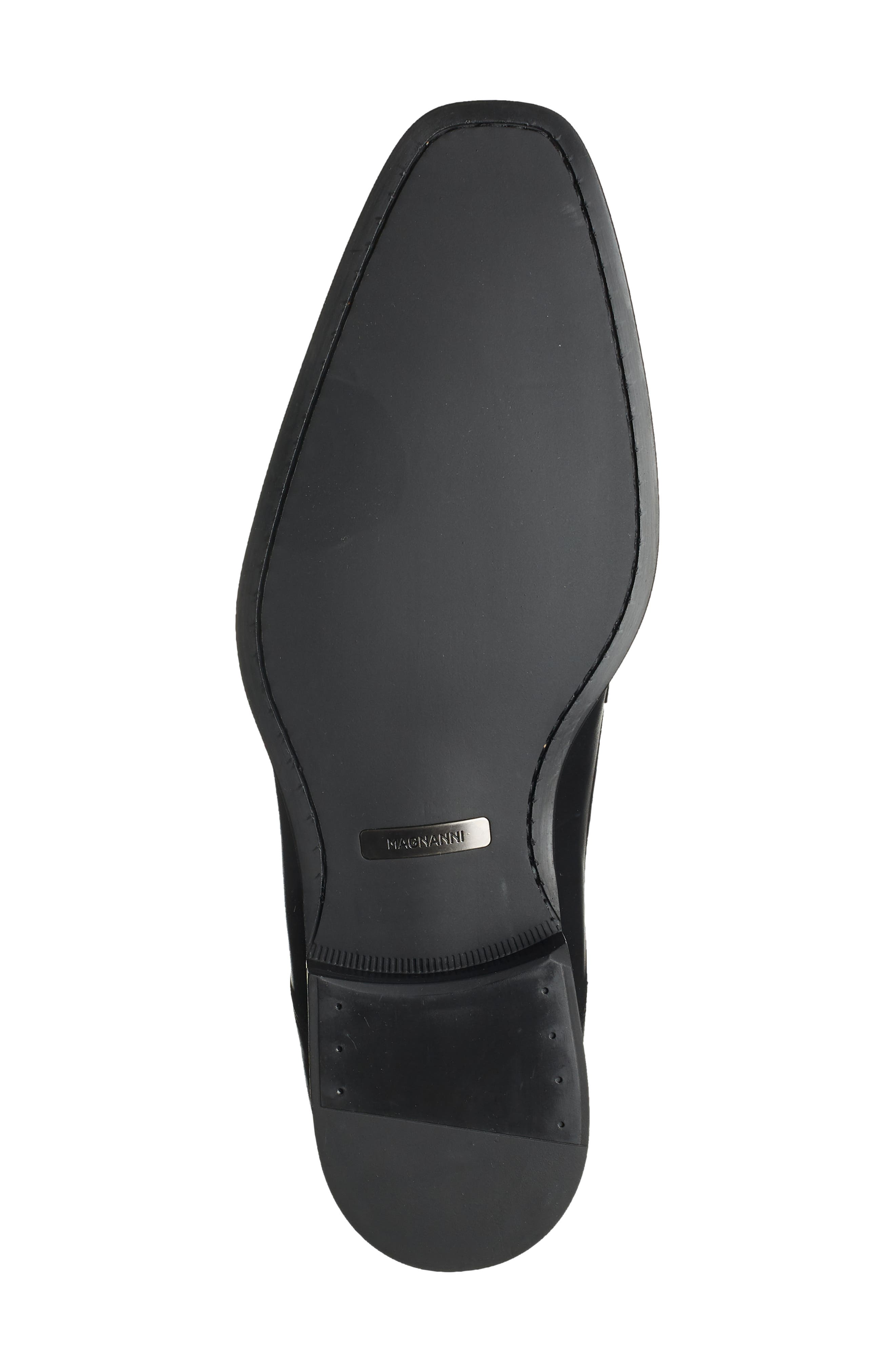 Magnanni Knight Brogue Dress Shoe, Alternate, color, 