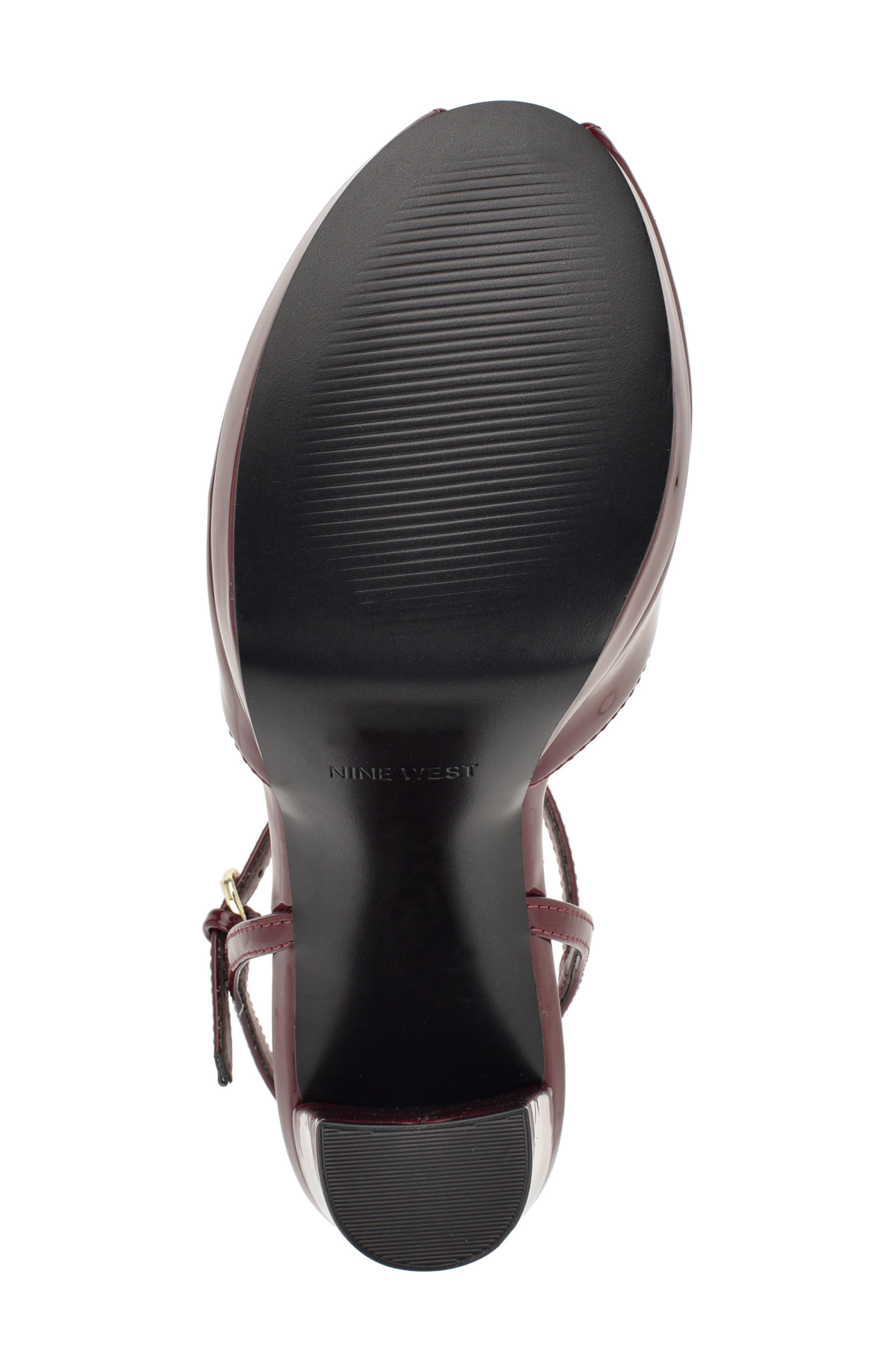 Elanna Sandal, Alternate, color, WINE