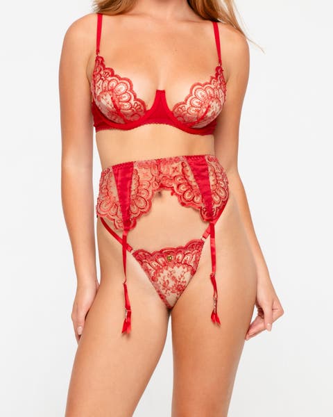 Lissa Lace Set