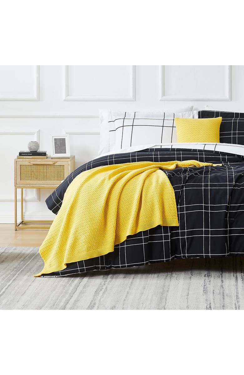 SOUTHSHORE FINE LINENS Urban Grid 5-Piece Comforter Set, Alternate, color, Black