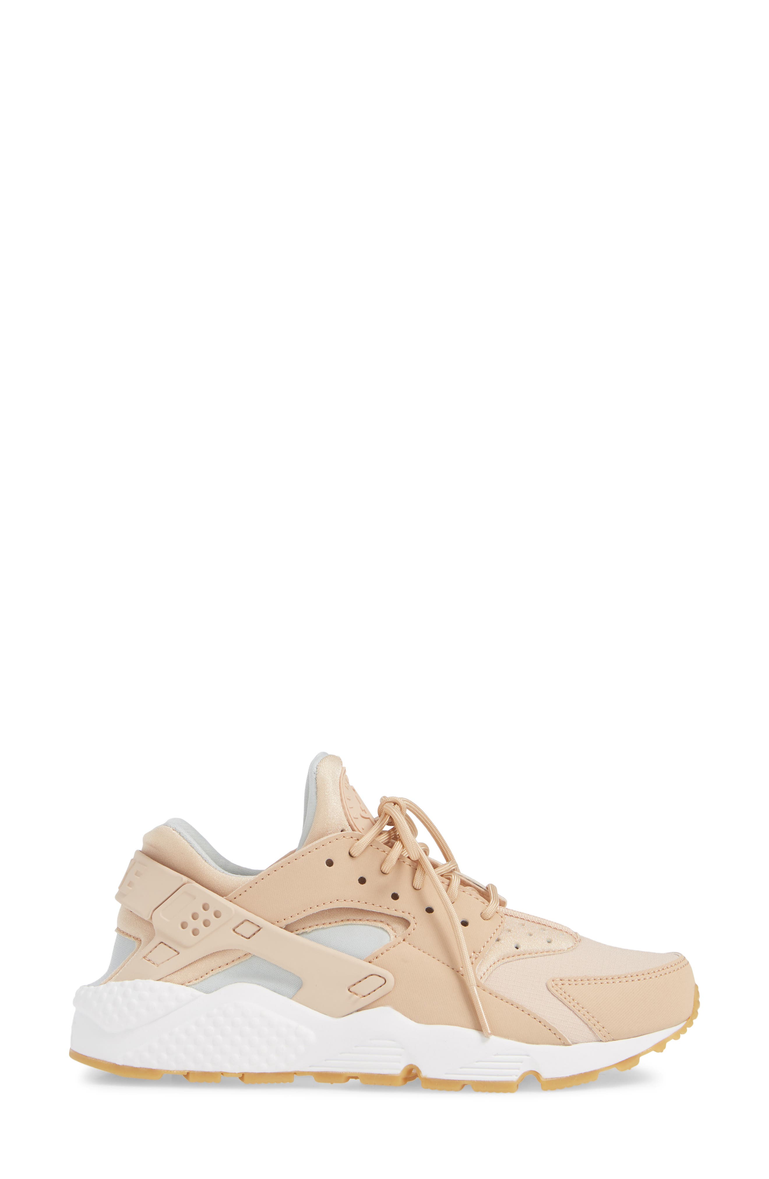 Nike Air Huarache Run Sneaker, Alternate, color, 