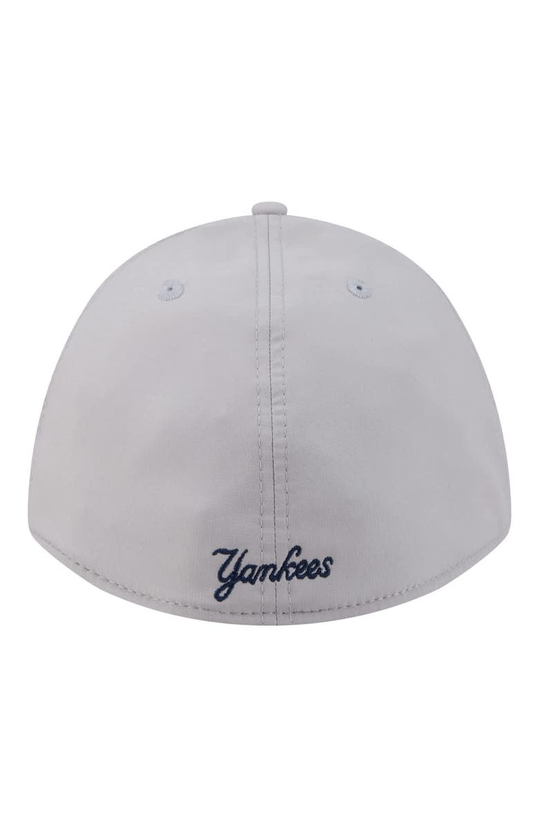 New Era Men's New Era Gray New York Yankees Patch 39THIRTY A-Frame M-Crown Perforated Flex Hat, Alternate, color, Gray