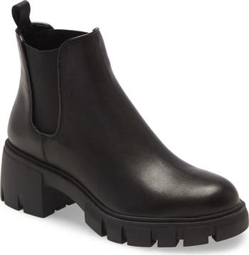 howler bootie steve madden
