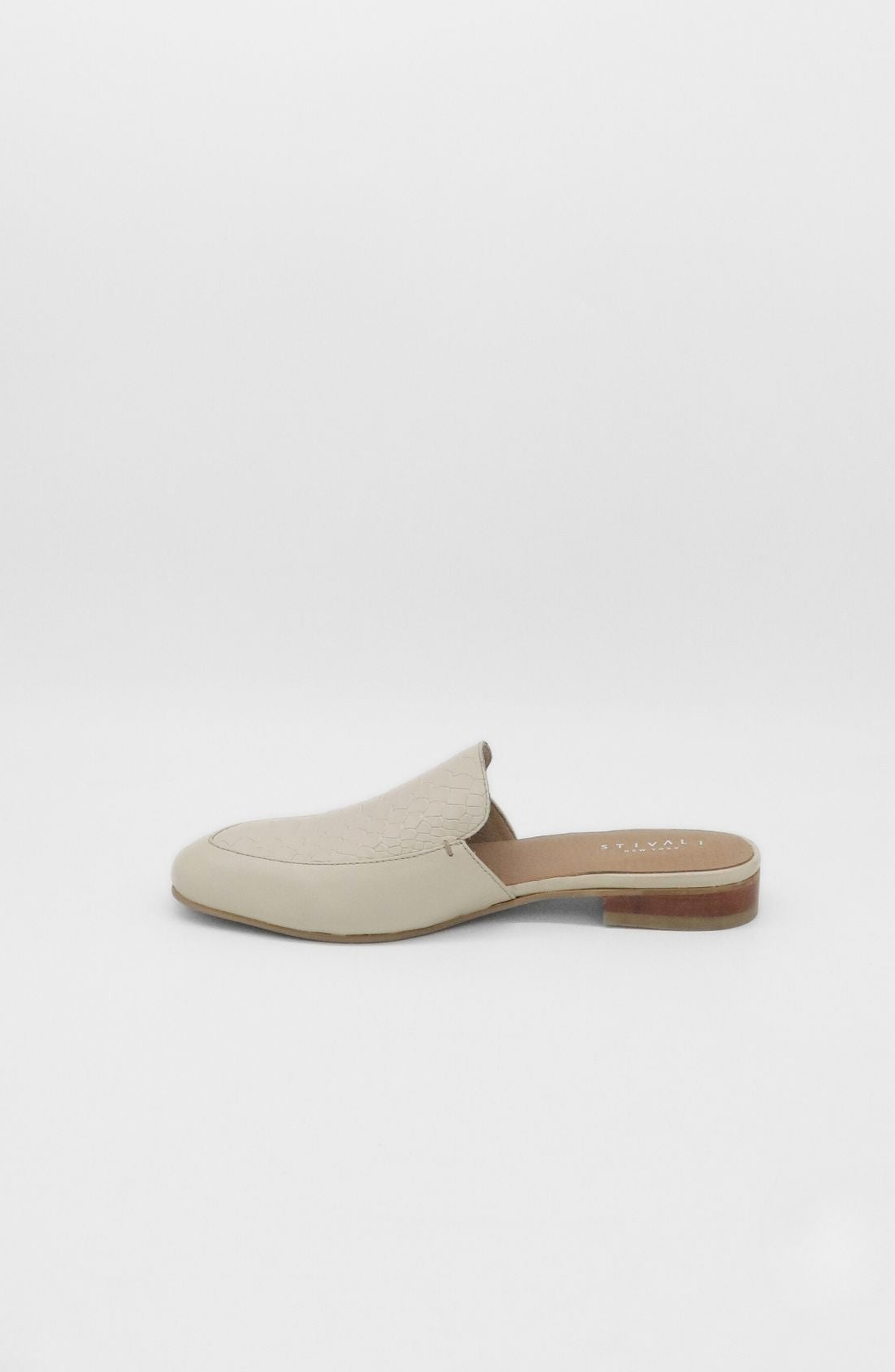 Tenerezza Slip-On Leather Mules, Alternate, color, Off White