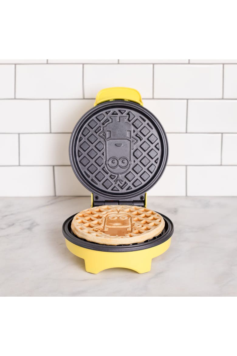 Minions Kevin Round Waffle Maker, Alternate, color, None