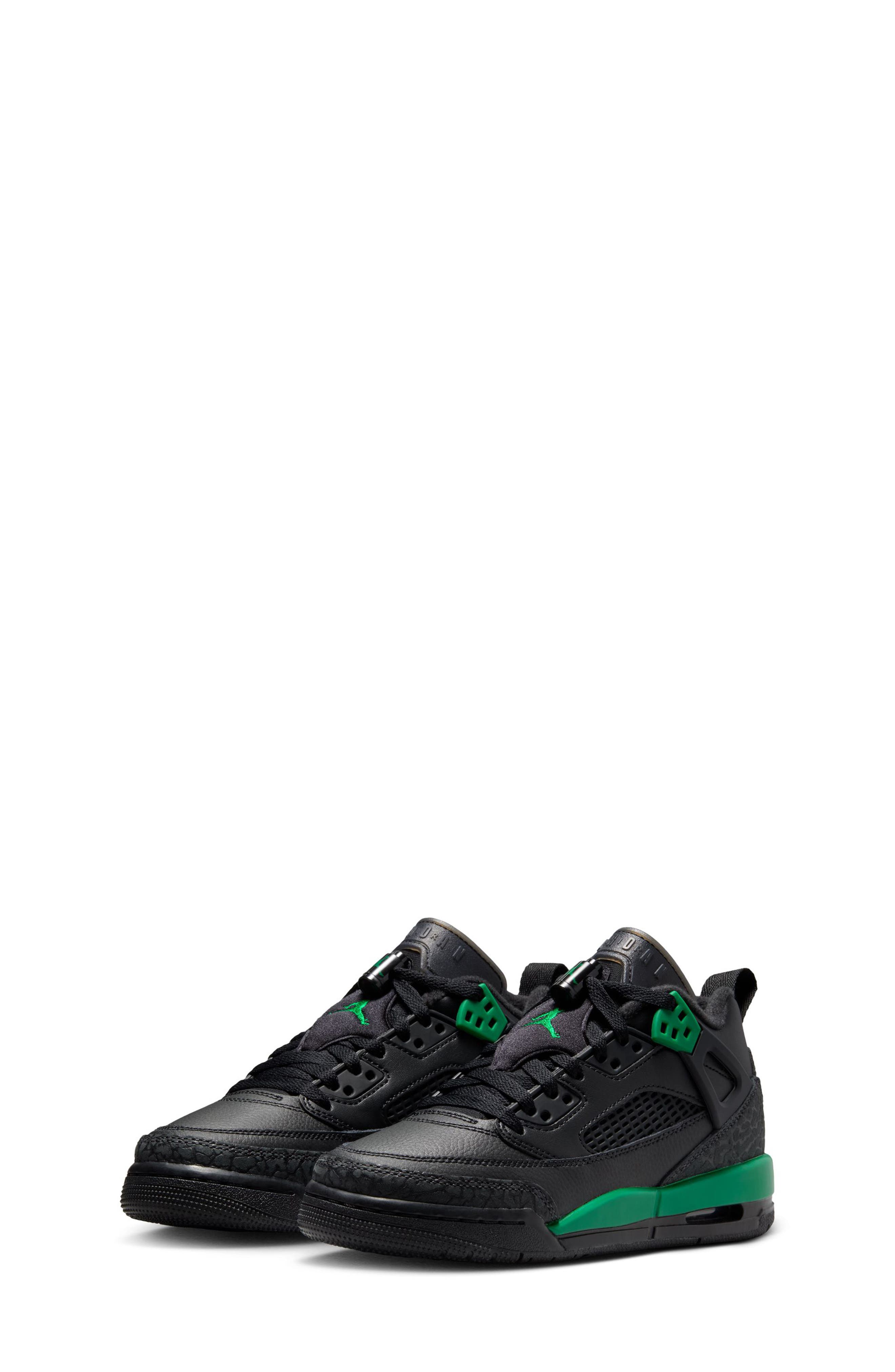 Nike Kids' Spizike Low Sneaker