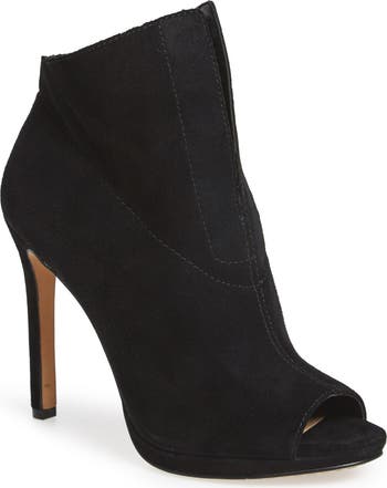 vince camuto rora