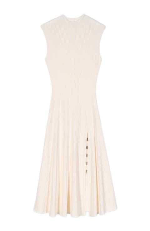 Ribbed dress with side slit