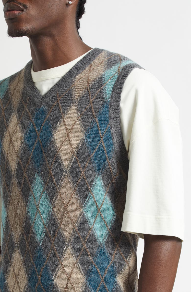BEAMS Argyle Intarsia Alpaca Sweater Vest, Alternate, color, Grey