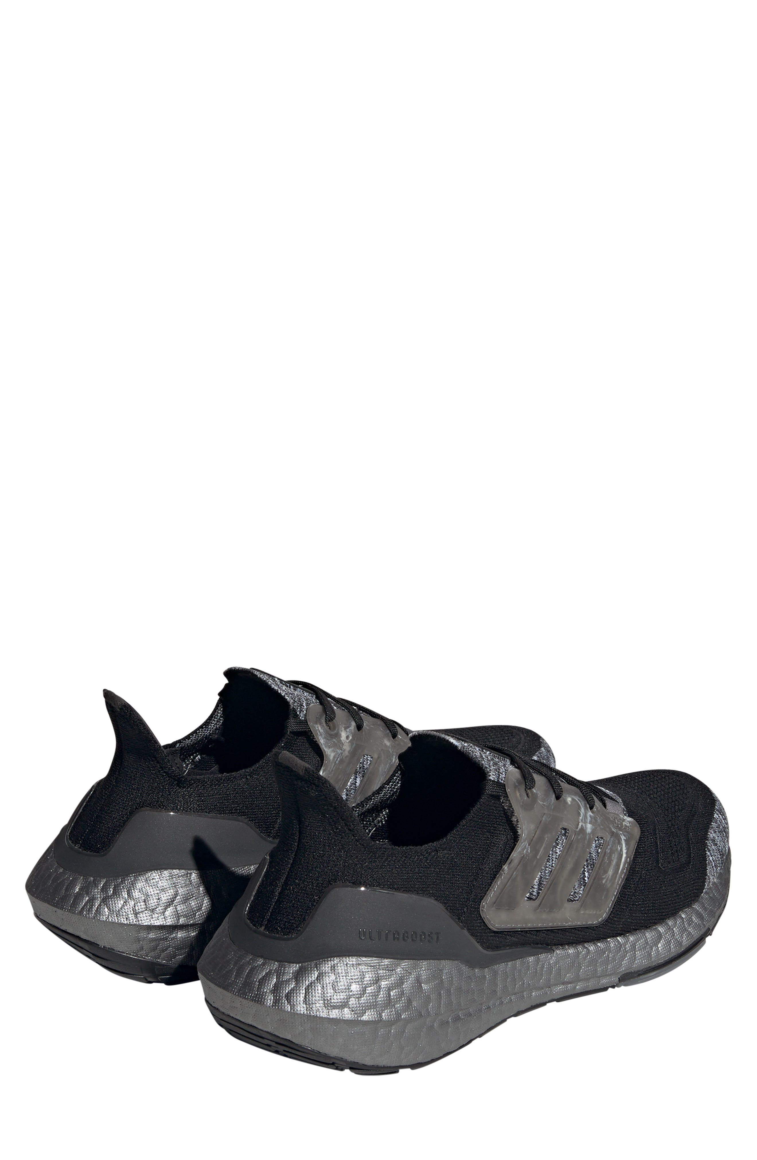 adidas Ultraboost 22 Running Shoe, Alternate, color, 