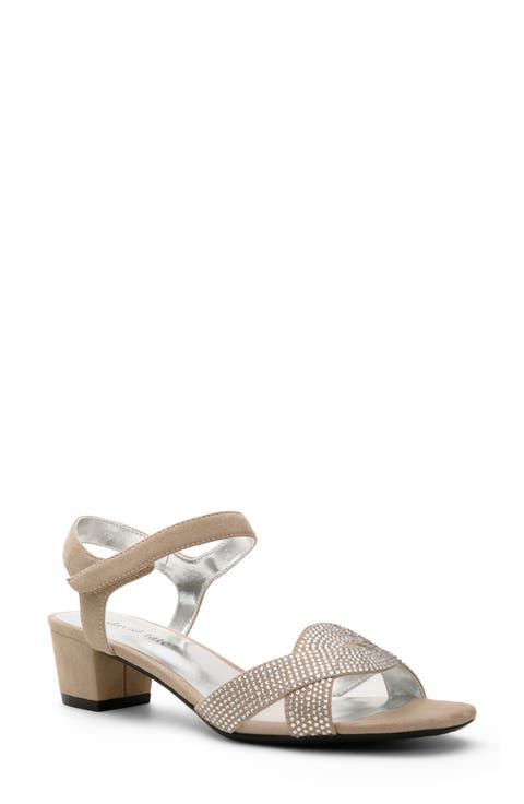 Rona Sandal