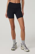 Vuori AllTheForm Pocket Bike Shorts