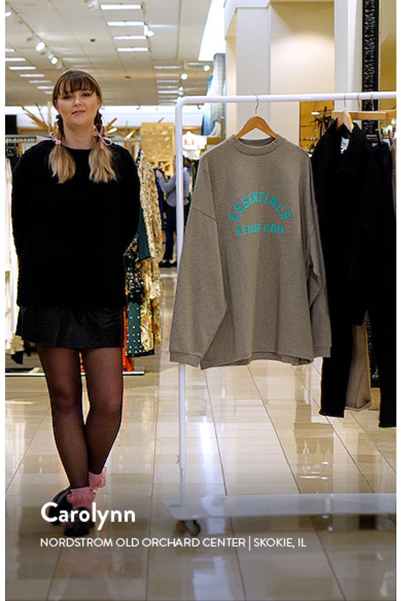 Long Sleeve Cotton Graphic T-Shirt video