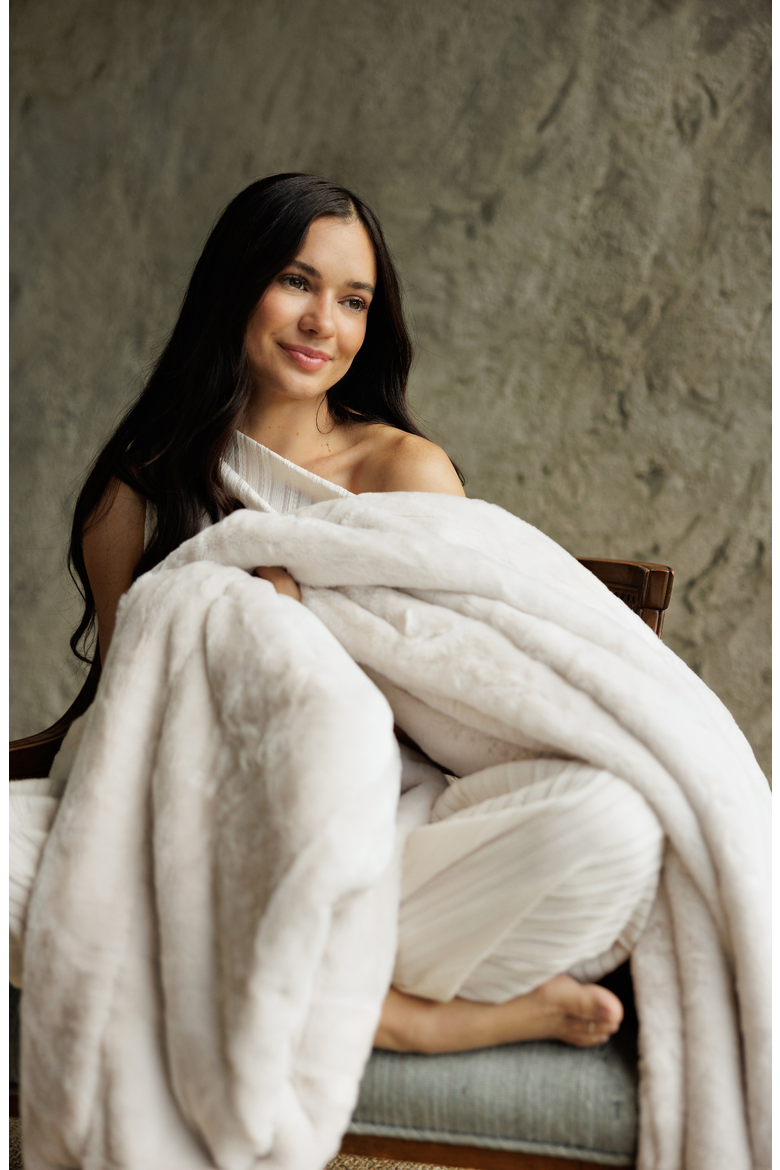 Plush Macadamia Nut Blanket, Main, color, Cream