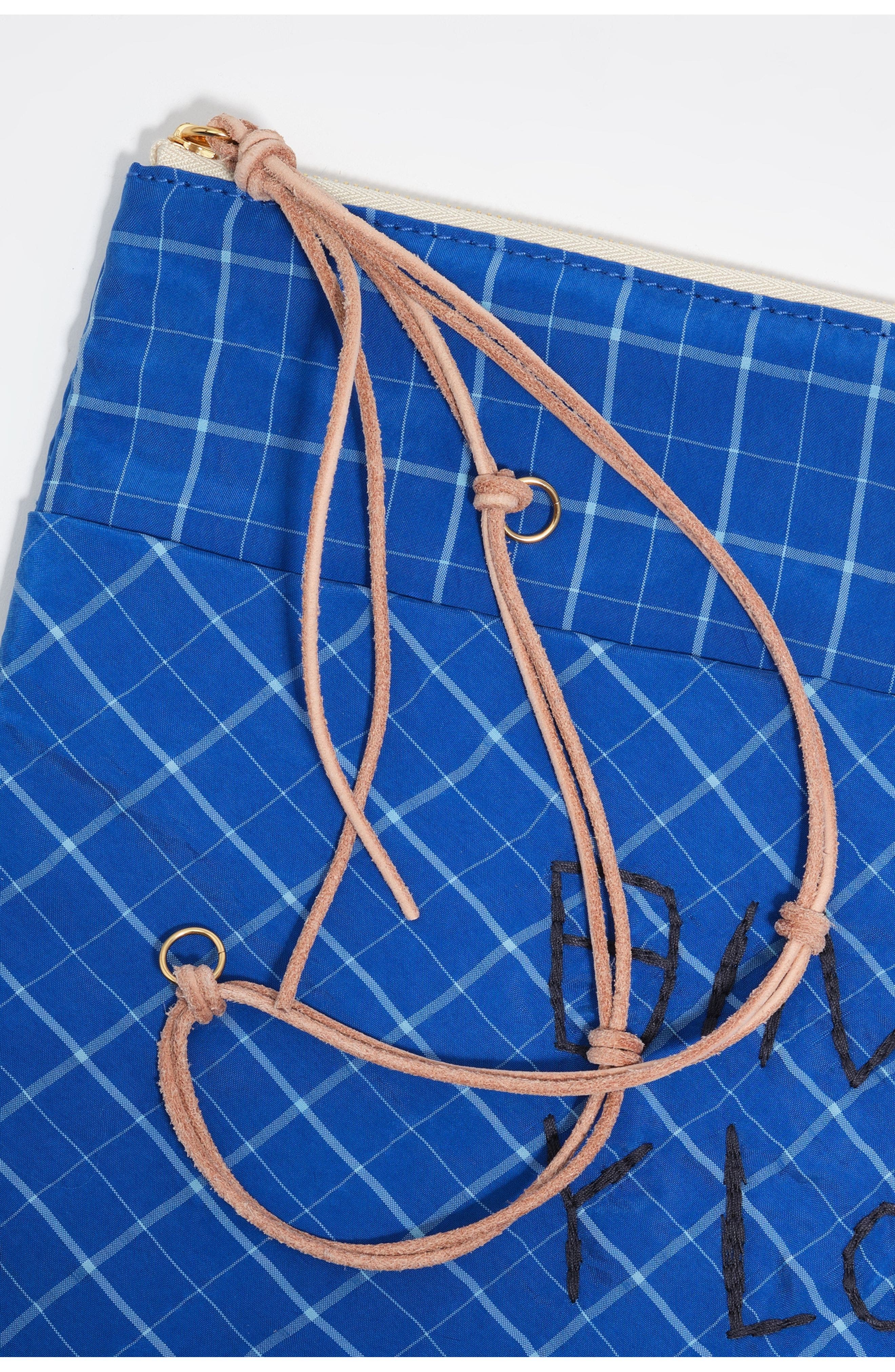 Bimba y Lola Zip Clutch, Alternate, color, Electric Blue