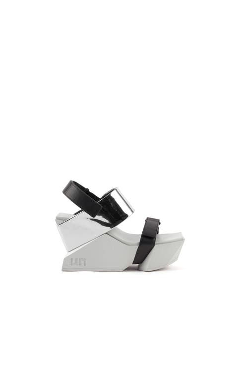 Brutt Sandal