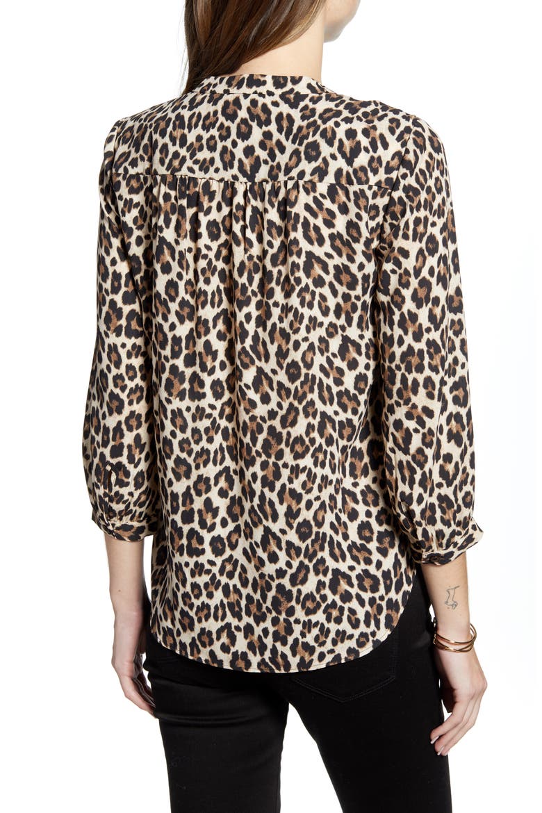 Leopard Print V-Neck Top, Alternate, color, RICH BLACK