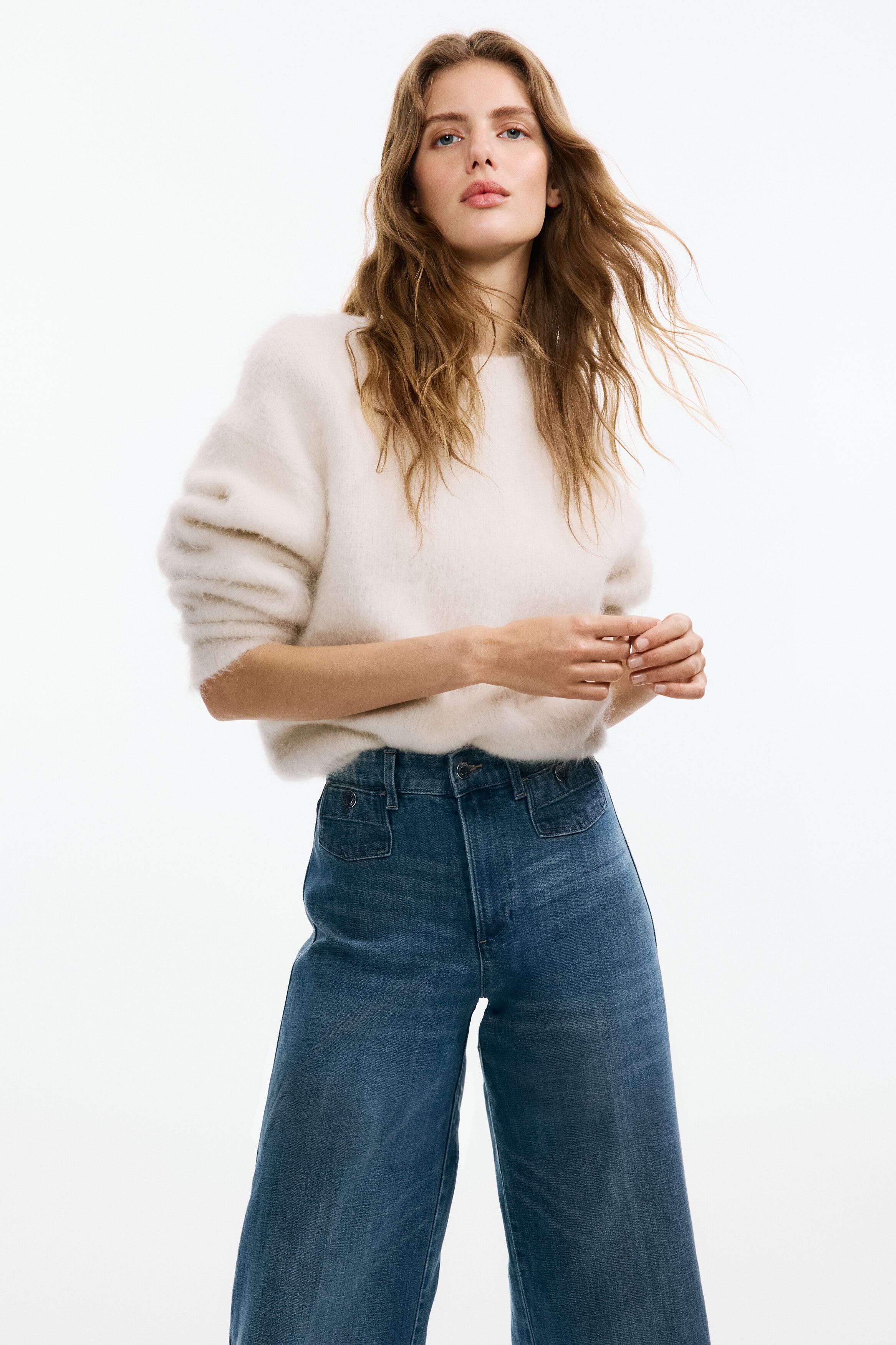 Wide High Waist Ankle Jeans - image 4