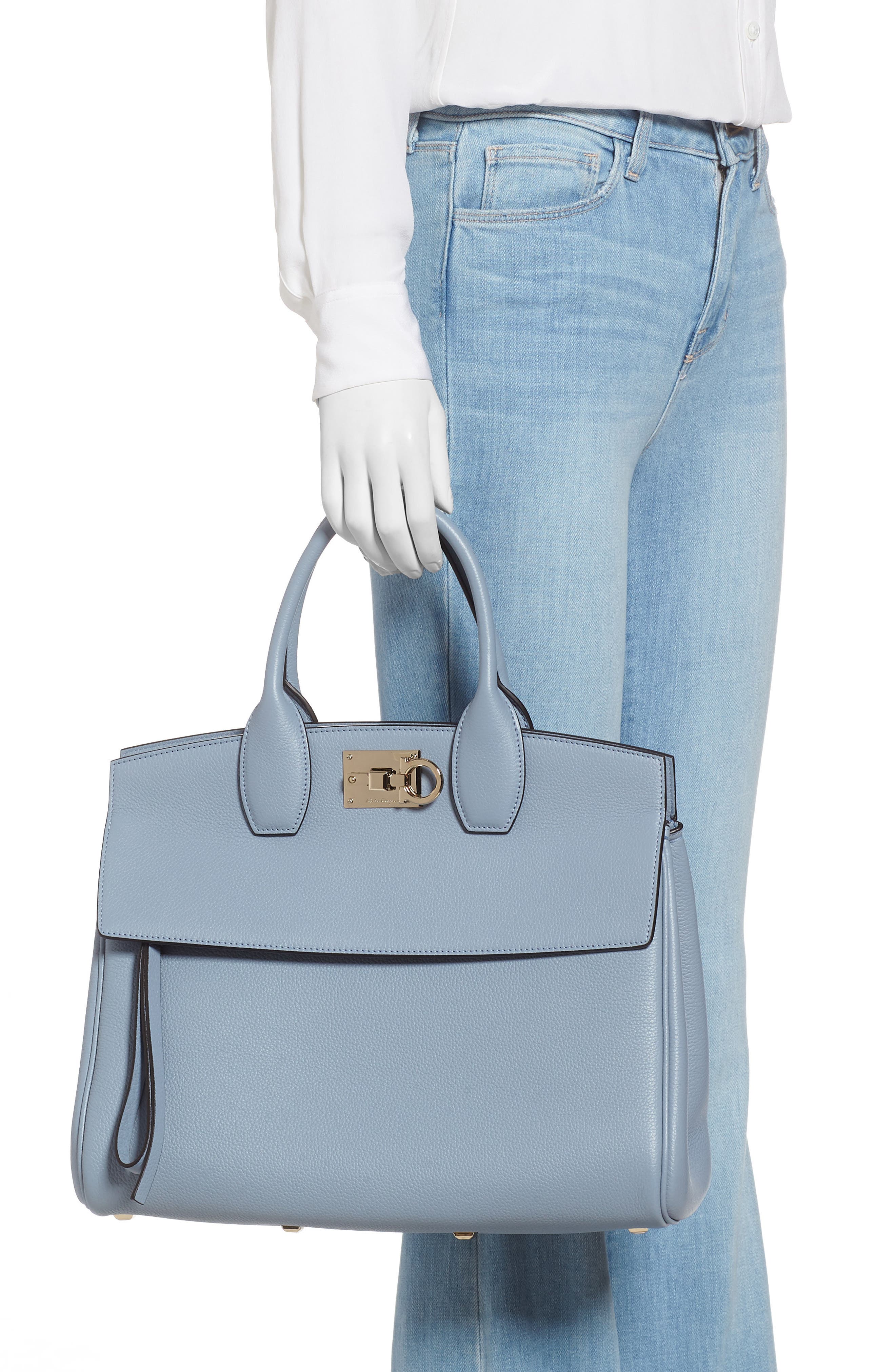 FERRAGAMO Salvatore Ferragamo The Studio Leather Top Handle Bag, Alternate, color, 