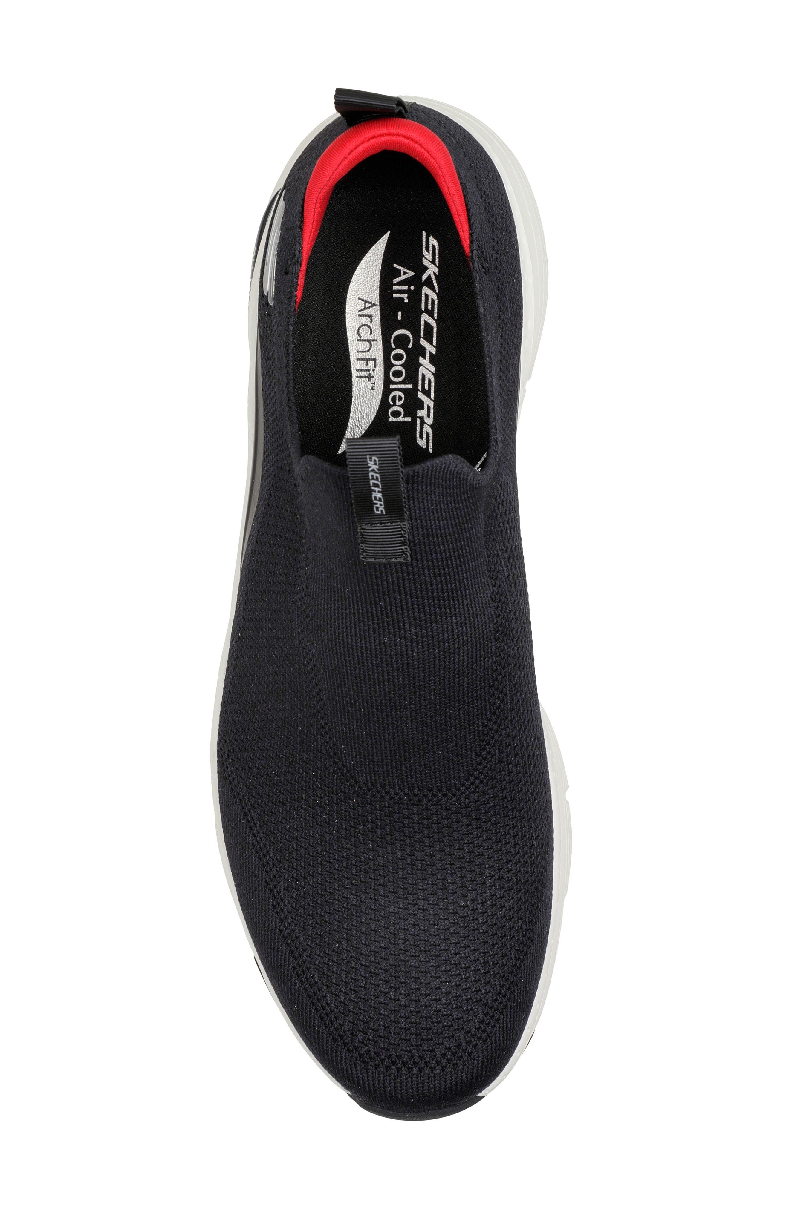 SKECHERS GOwalk Arch Fit Iconic Slip-On Sneaker, Alternate, color, 