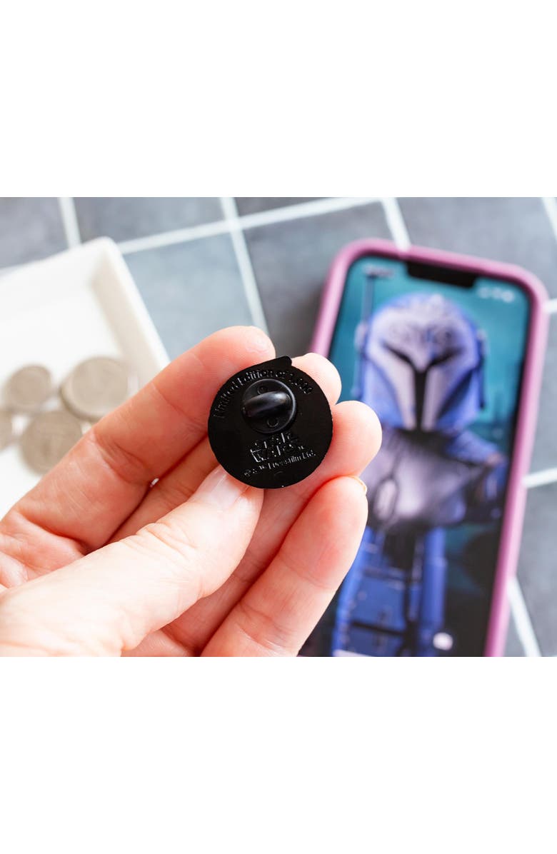 Toynk Star Wars The Mandalorian Bo-Katan Enamel Pin | SWC 2023 Exclusive, Alternate, color, Black