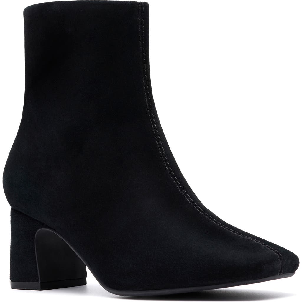 Clarksr Clarks(r) Fernie Side Zip Block Heel Bootie In Black