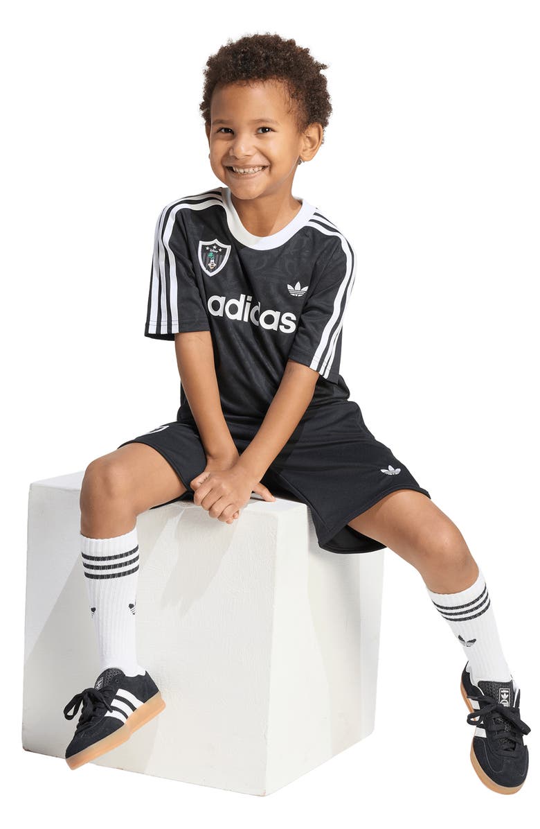 adidas Originals x Disney Kids' Goofy Jersey & Shorts Set, Alternate, color, Black/ White