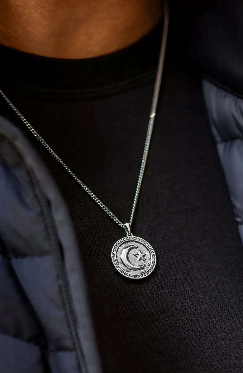 Vincero Men's Crescent Moon Pendant Necklace, Alternate, color, Silver