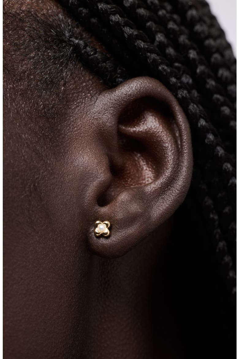 Liora Flower Freshwater Pearl Stud Earrings, Alternate, color, GOLD/ PEARL