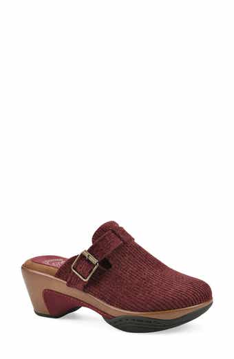 Vias Heeled Clog