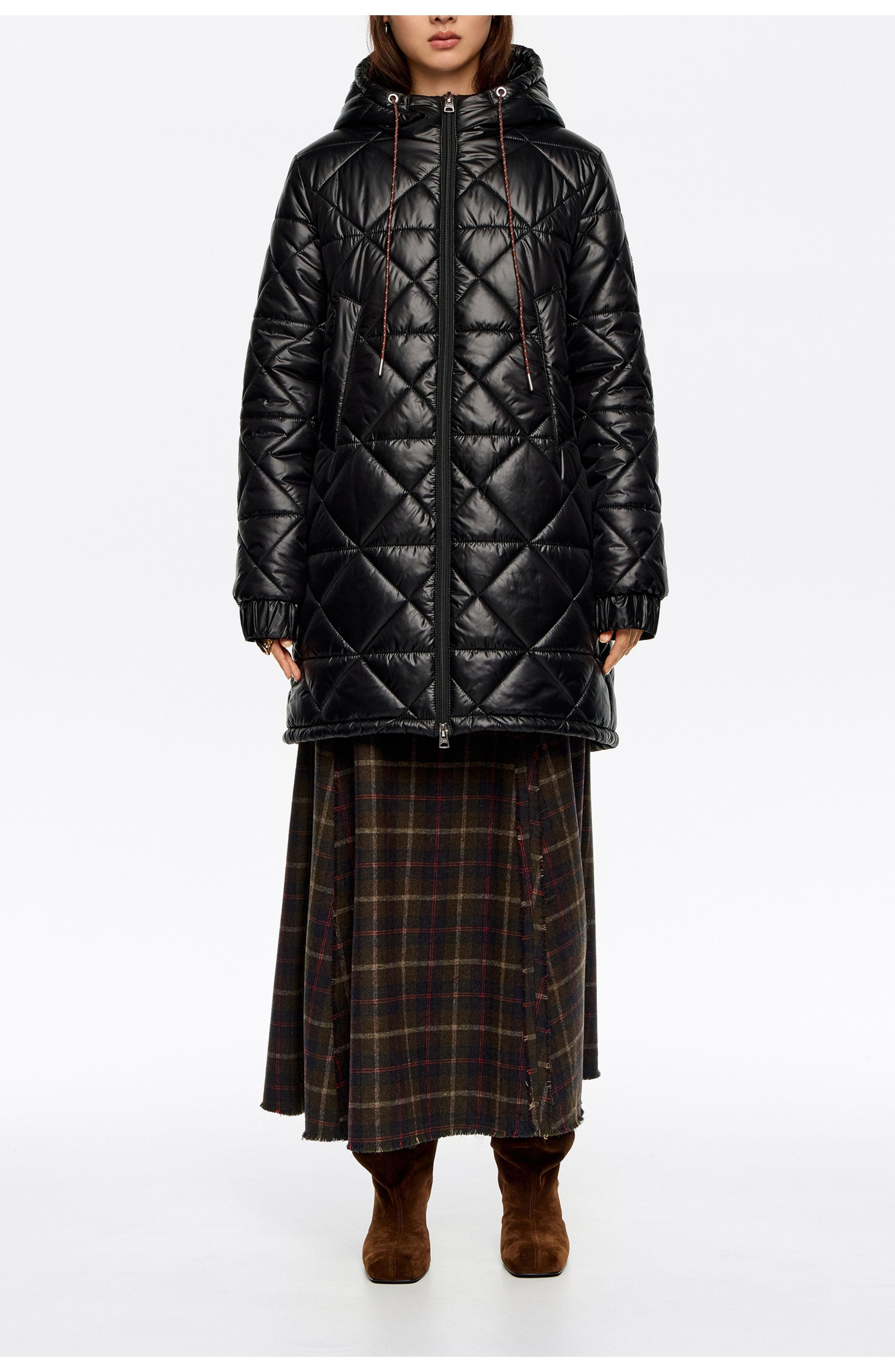 Straight Hooded Puffer