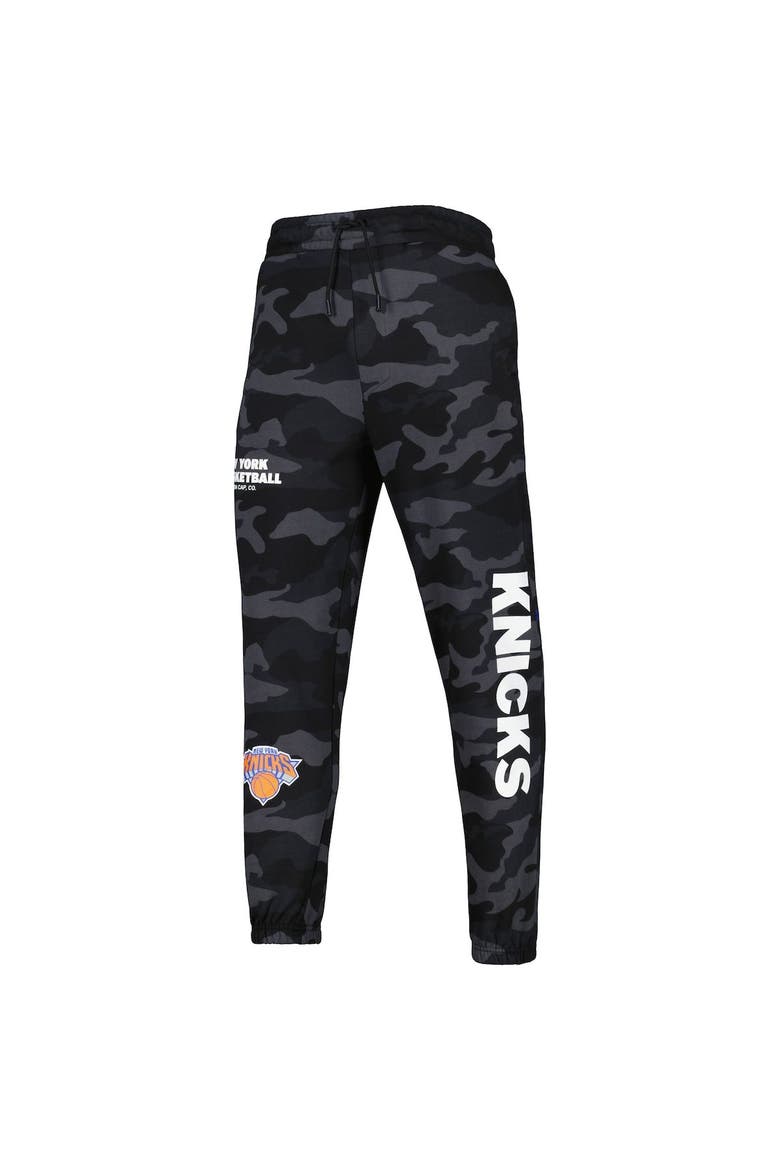 Men's New Era Black/Camo New York Knicks Tonal Joggers, Alternate, color, Black