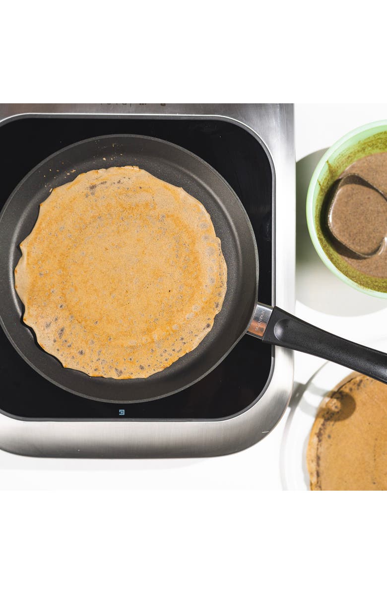 Scanpan Classic 9.75-Inch Omelet & Crepe Pan, Alternate, color, Black