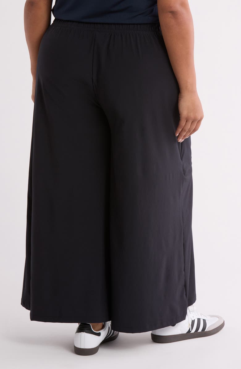 Zella In Flight Flowy Cargo Pants, Alternate, color, 