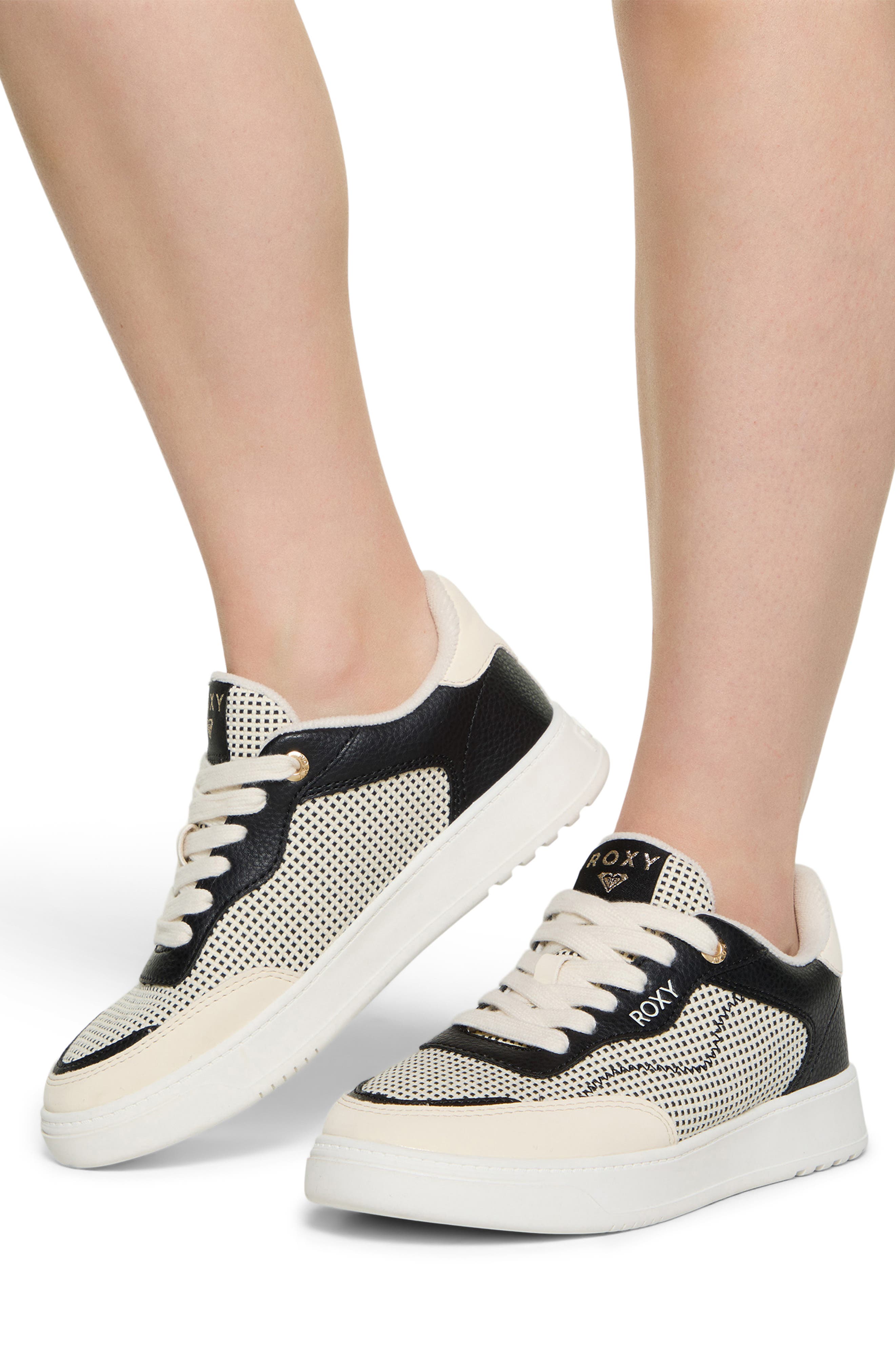 Roxy Vivianne Sneaker, Alternate, color, 