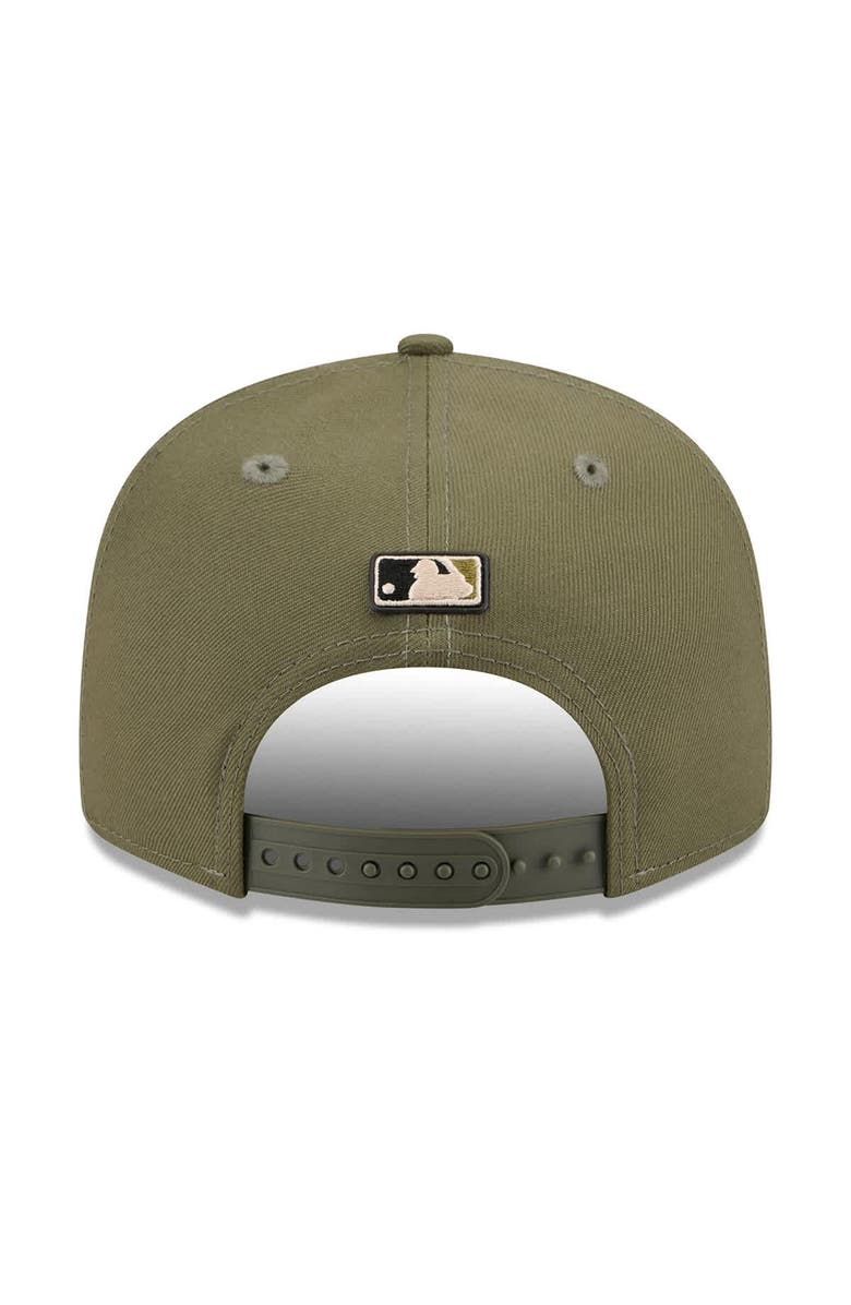 New Era Men's New Era  Olive New York Yankees 2026 Armed Forces Day 9FIFTY Snapback Hat, Alternate, color, Olive