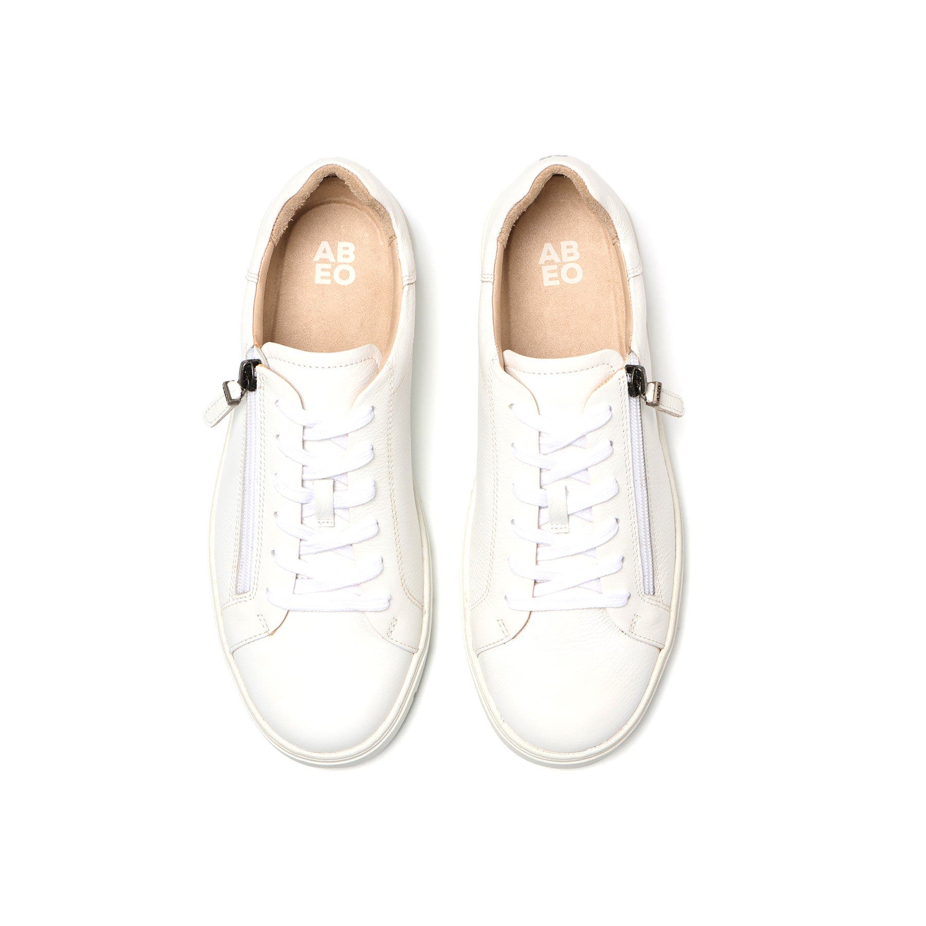 Roam LaceSneaker, Alternate, color, White Leather
