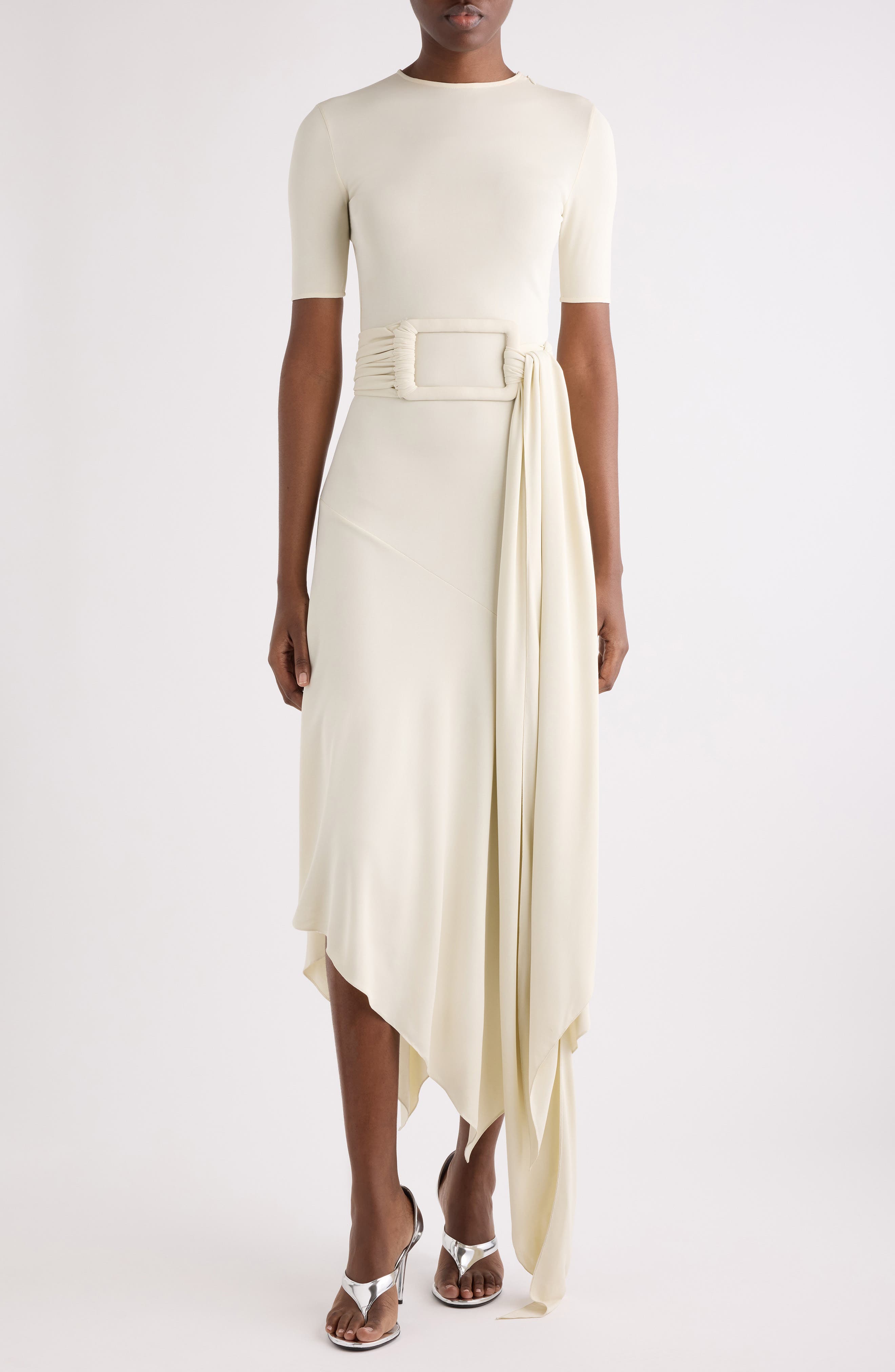 selected BLANC CREME