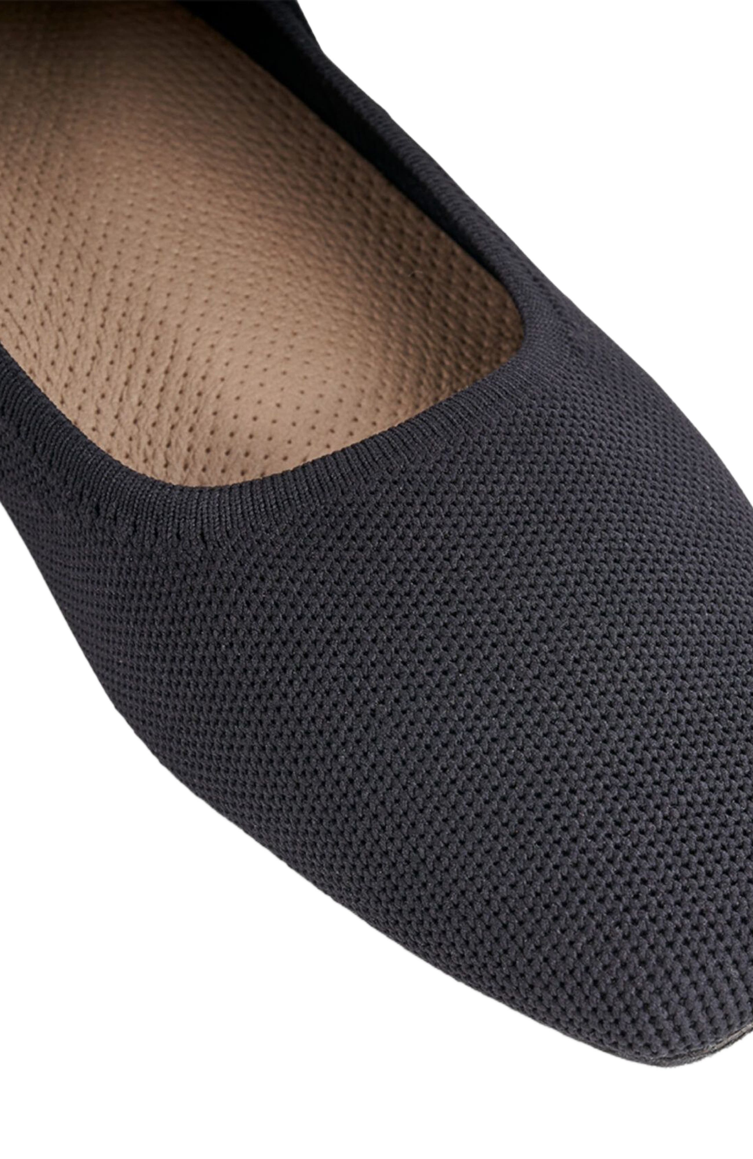 Stinaa.J Filippa Orthopedic Expandable Ballet Flats, Alternate, color, Expandable Black