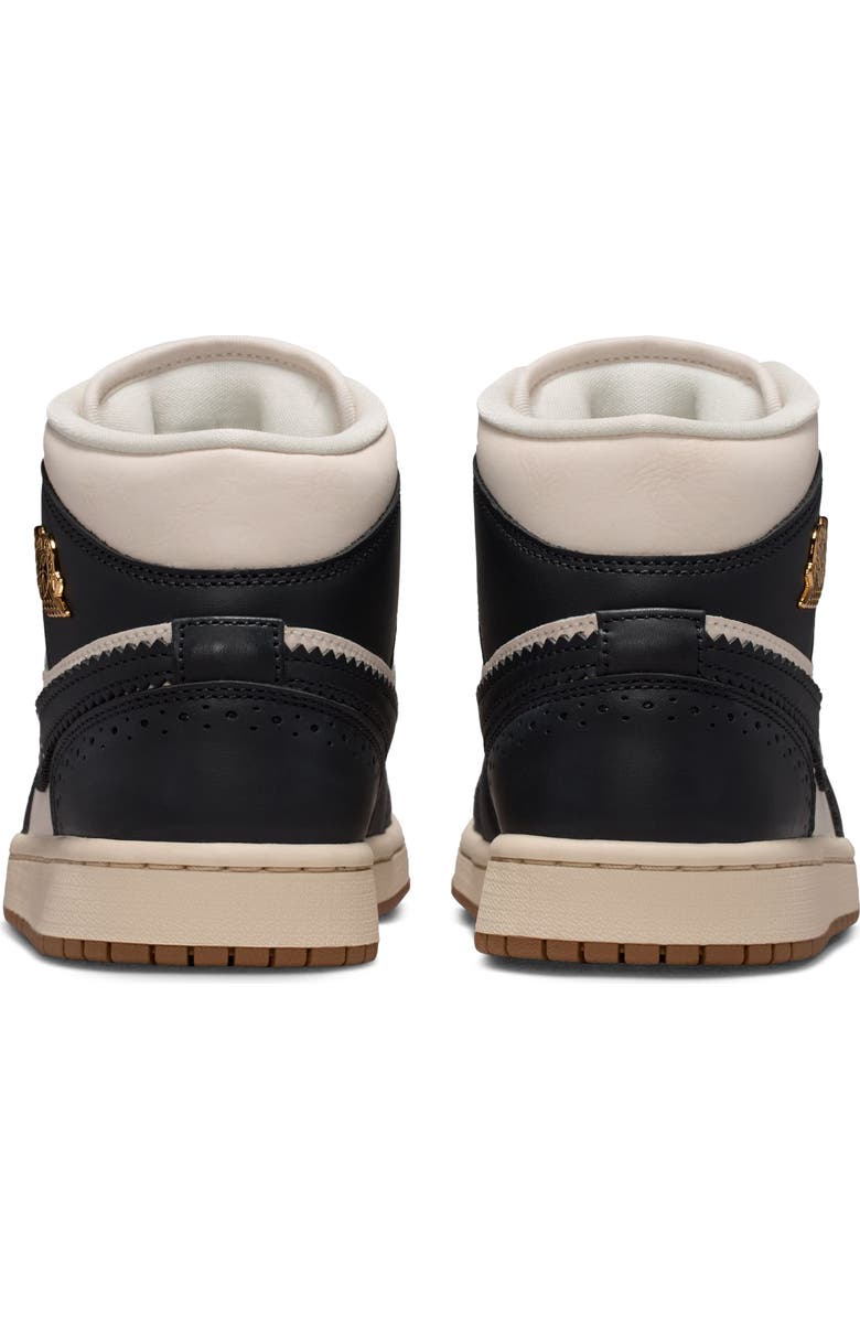 Jordan Air Jordan 1 Mid SE Basketball Sneaker, Alternate, color,