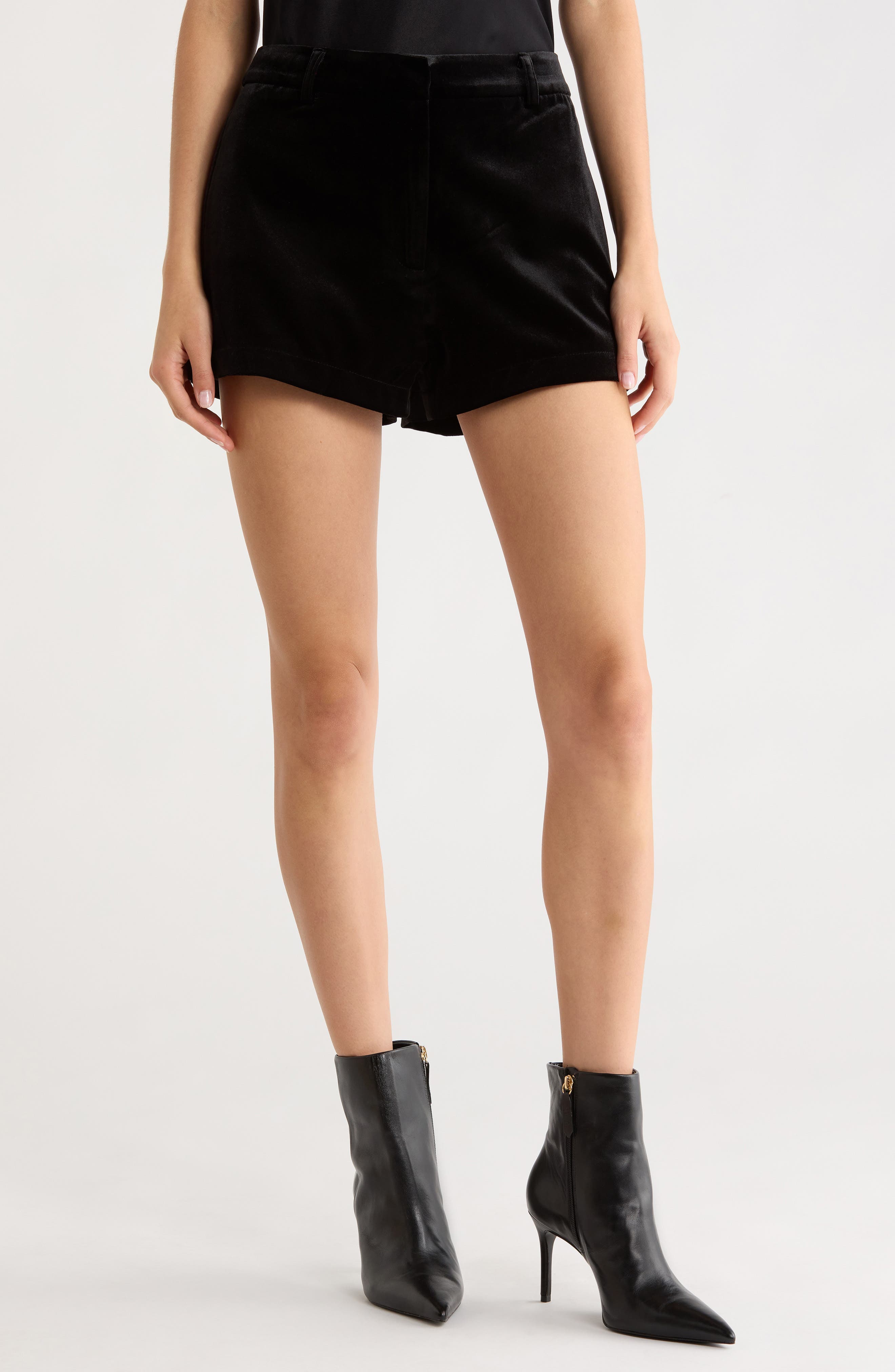 Wynn Shorts