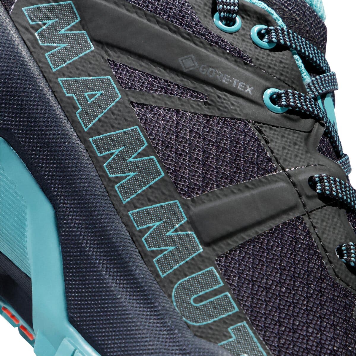 Sertig Ii Low Gtx Trail Running Shoe - Women's, Alternate, color, Black/Dark Frosty