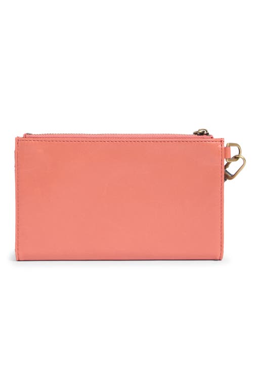 Hobo Kali Leather Phone Wristlet In Pink