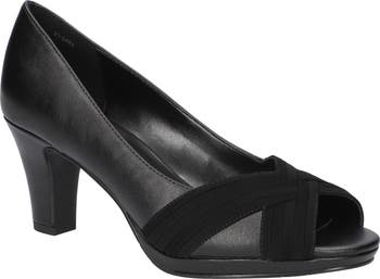 Easy Street Lavish 7 Women's Silver
