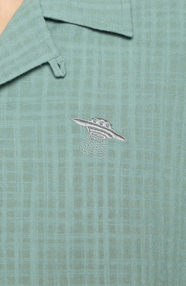 Round Two Slub Crosshatch Camp Shirt, Alternate, color, Green