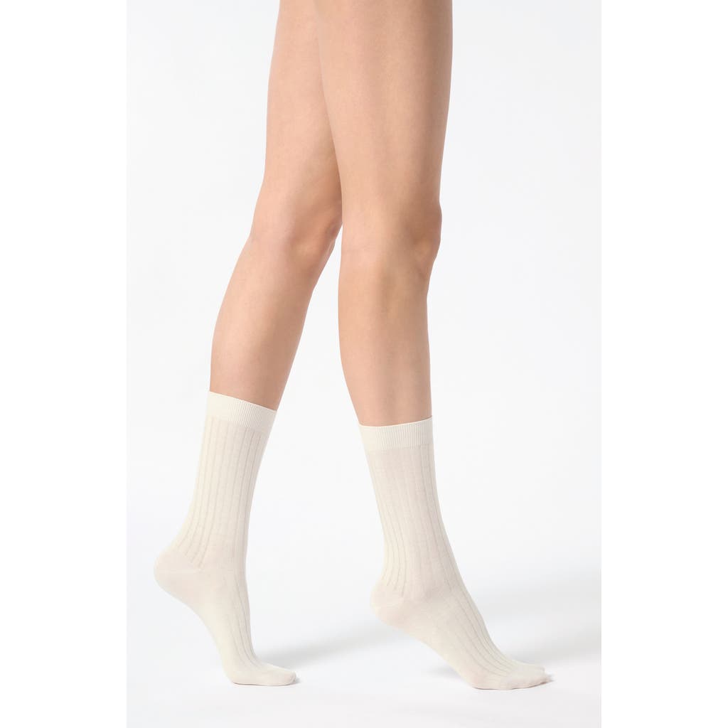 Oroblu Lightweight Crew Socks In White