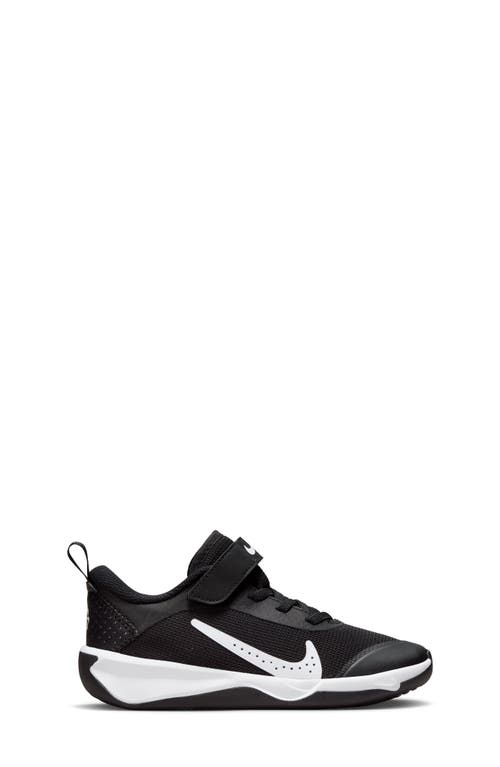 Nike Kids' Omni Multi-court Sneaker